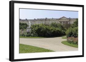 Parc du château de Compiègne-null-Framed Giclee Print