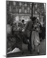 Paris, 1950-Robert Doisneau-Mounted Art Print