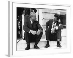 PARIS BRULE-T-IL ?, 1966 by RENE CLEMENT On the set, Rene Clement with Jean-Paul Belmondo (b/w phot-null-Framed Photo