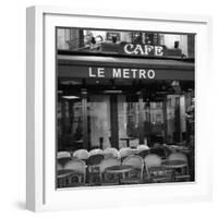 Paris Scene II-Emily Navas-Framed Photographic Print