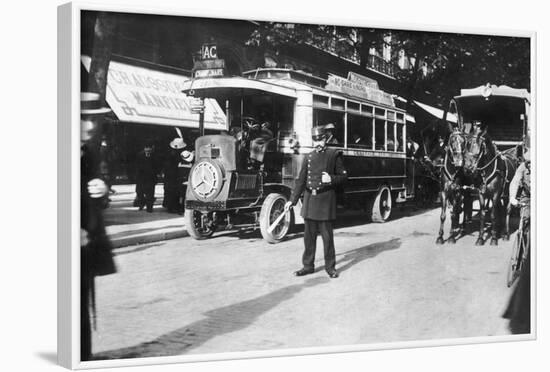 Paris Street Scene 1900-null-Framed Photographic Print