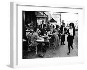 Parisians at a Sidewalk Cafe-Alfred Eisenstaedt-Framed Photographic Print