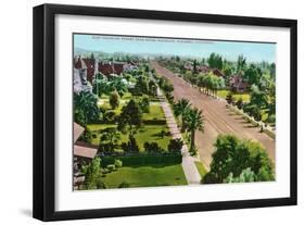 Pasadena, California - Hotel Maryland View Down East Colorado Street-Lantern Press-Framed Art Print