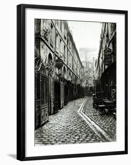 Passage du Dragon, Paris, 1858-78-Charles Marville-Framed Photographic Print