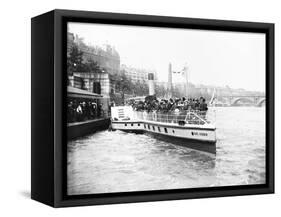 Passengers Boarding the Steamer 'Earl Godwin, London, C1905-null-Framed Stretched Canvas
