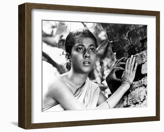 Pather Panchali, Umas Das Gupta As Adolescent Durga, 1955-null-Framed Photo