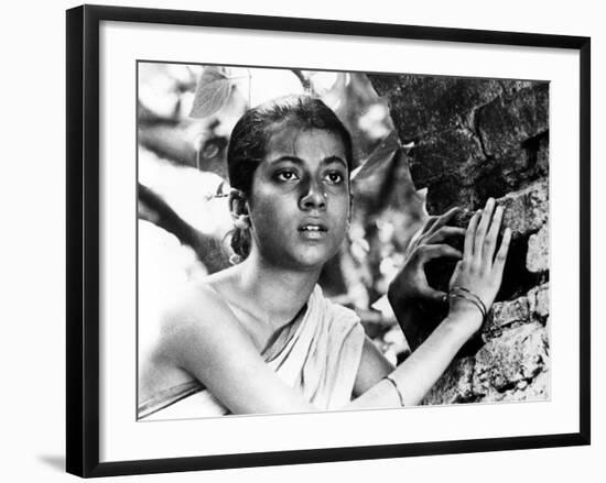 Pather Panchali, Umas Das Gupta As Adolescent Durga, 1955-null-Framed Photo