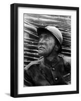 Paths of Glory, Kirk Douglas, 1957-null-Framed Photo