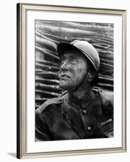 Paths of Glory, Kirk Douglas, 1957-null-Framed Photo