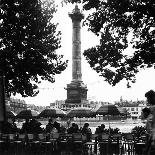 Rock 'n' Roll Dancers on Quays of Paris, River Seine, 1950s-Paul Almasy-Giclee Print