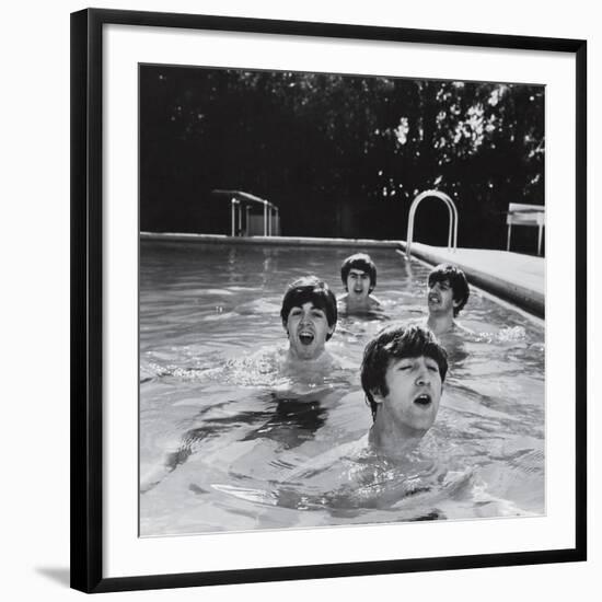 Paul McCartney, George Harrison, John Lennon and Ringo Starr Taking a Dip in a Swimming Pool-John Loengard-Framed Premium Photographic Print