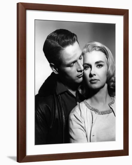 PAUL NEWMAN AND JOANNE WOODWARD in the 50's (b/w photo)-null-Framed Photo