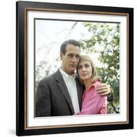 PAUL NEWMAN AND JOANNE WOODWARD in the 50's (photo)-null-Framed Photo