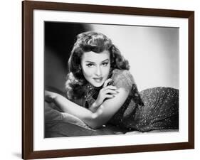 Paulette Goddard (b/w photo)-null-Framed Photo