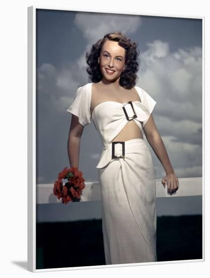 PAULETTE GODDARD in the 40's (photo)-null-Framed Photo