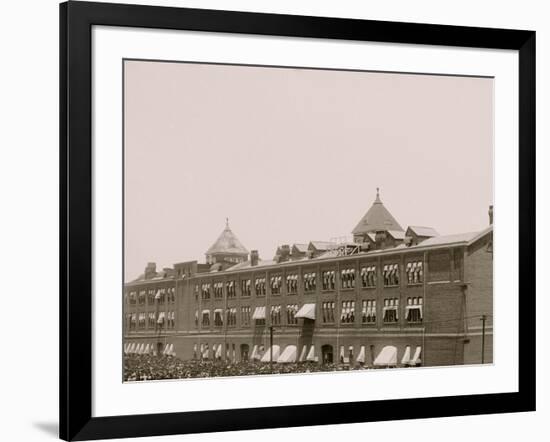 Pay Day at the Shipyard, Newport News, Va.-null-Framed Photo