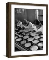 Pearl Sorters at Work Categorizing According to Size at Factory-Alfred Eisenstaedt-Framed Photographic Print