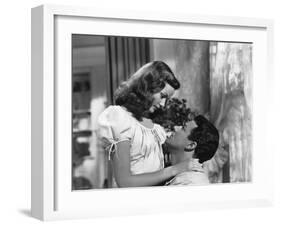 Peche Mortel LEAVE HER TO HEAVEN by JohnStahl with Gene Tierney and Cornel Wilde, 1945 (b/w photo)-null-Framed Photo