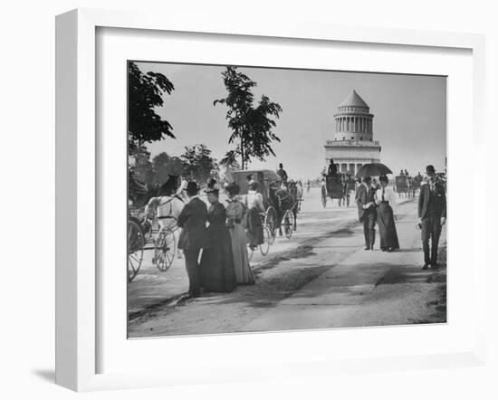 Pedestrians and Wagon Travelers near Grant's Tomb-null-Framed Photographic Print