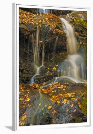 Pennsylvania, Delaware Water Gap NRA. Waterfall over Rocks-Jay O'brien-Framed Premium Photographic Print