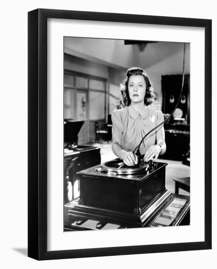 Penny Serenade, Irene Dunne, 1941-null-Framed Photo