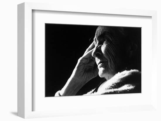 Pensive Portrait of Artist Georgia O'Keeffe-John Loengard-Framed Photographic Print