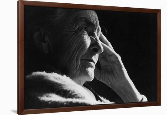 Pensive Portrait of Artist Georgia O'Keeffe-John Loengard-Framed Photographic Print