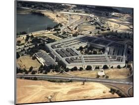 Pentagon, Arlington, Virginia, USA-null-Mounted Photographic Print