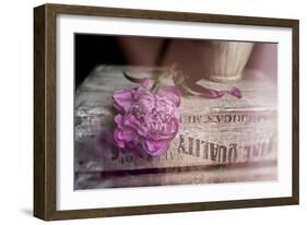 Peony-Valda Bailey-Framed Photographic Print