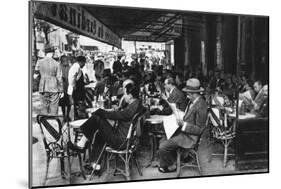 People at a Pavement Cafe, Paris, 1931-Ernest Flammarion-Mounted Premium Giclee Print