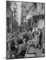 People Buying Bread in the Streets of Naples-Alfred Eisenstaedt-Mounted Photographic Print