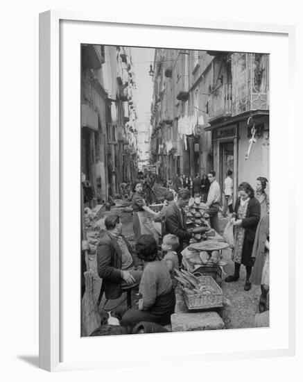 People Buying Bread in the Streets of Naples-Alfred Eisenstaedt-Framed Photographic Print