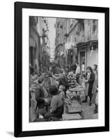 People Buying Bread in the Streets of Naples-Alfred Eisenstaedt-Framed Photographic Print