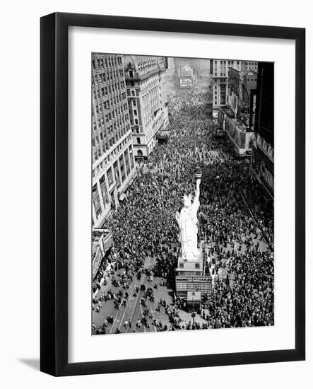 People Crowd Times Square at 42nd Street-null-Framed Photographic Print
