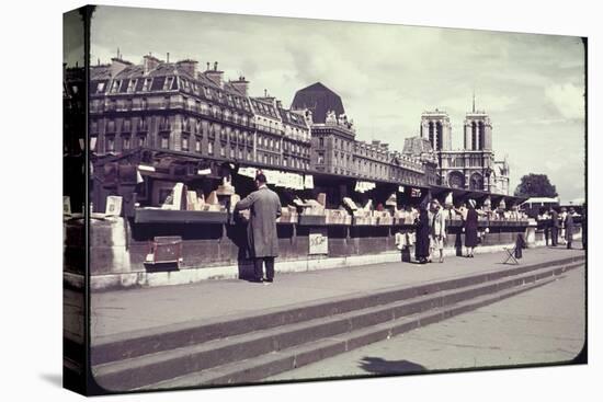 People Shopping at Book and Print Stalls Along the Seine River-William Vandivert-Stretched Canvas