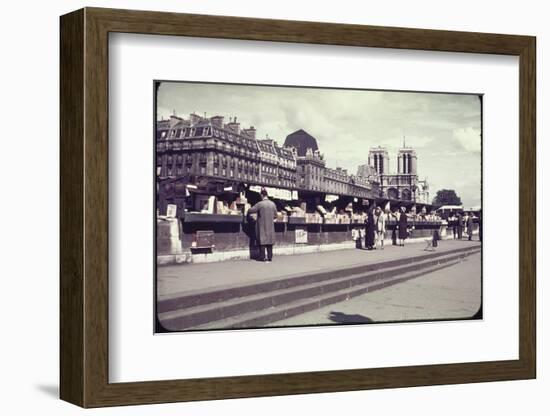 People Shopping at Book and Print Stalls Along the Seine River-William Vandivert-Framed Photographic Print