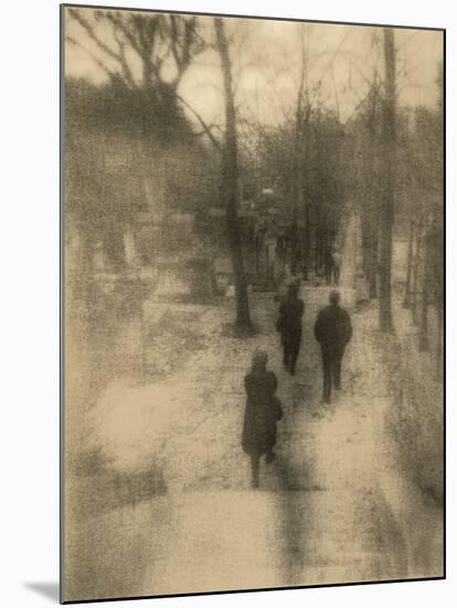 People Walking-Kevin Cruff-Mounted Photographic Print