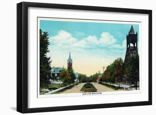 Peoria, Illinois, Scenic View down Hamilton Boulevard-Lantern Press-Framed Art Print