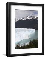 Perito Moreno Glacier on Lago Argentino, El Calafate, Parque Nacional Los Glaciares, UNESCO World H-Stuart Black-Framed Photographic Print