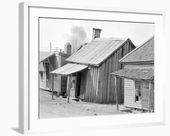 person houses, Mississippi, 1936-Walker Evans-Framed Photographic Print