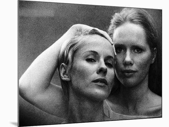 Persona, Bibi Andersson, Liv Ullmann, 1966-null-Mounted Photo