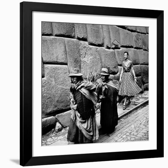 Peru: Fashion Model, 1950S-Toni Frissell-Framed Photographic Print