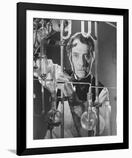 Peter Cushing-null-Framed Photo