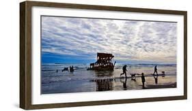 Peter Iredale Shipwreck, Fort Stevens, Oregon, USA-null-Framed Photographic Print