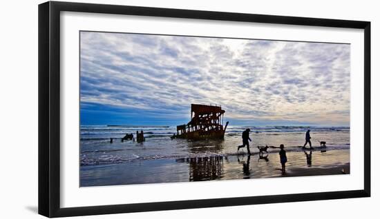 Peter Iredale Shipwreck, Fort Stevens, Oregon, USA-null-Framed Photographic Print