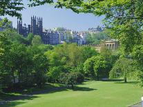 National Gallery and Princes Street Gardens, Edinburgh, Lothian, Scotland, UK, Europe-Peter Scholey-Photographic Print