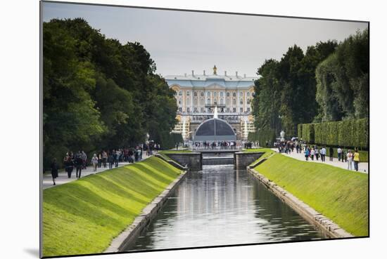 Peterhof (Petrodvorets), UNESCO World Heritage Site, St. Petersburg, Russia, Europe-Michael Runkel-Mounted Photographic Print