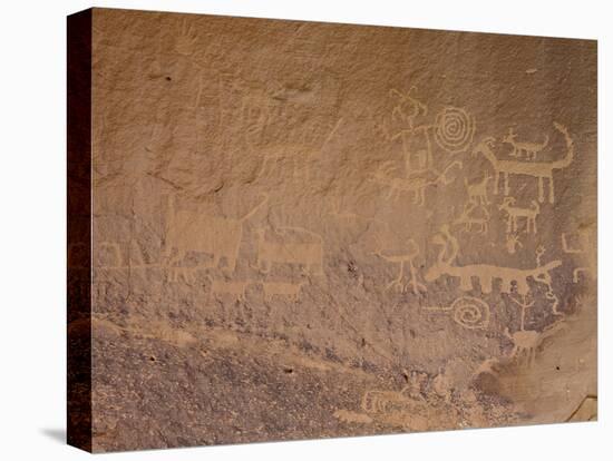 Petroglyphs Near Una Vida, Chaco Culture National Historic Park, New Mexico, USA-James Hager-Stretched Canvas