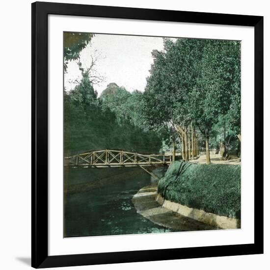 Petropolis (Brazil), around 1900-Leon, Levy et Fils-Framed Photographic Print