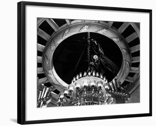 Phantom Of The Opera, Claude Rains, 1943, Chandelier-null-Framed Photo